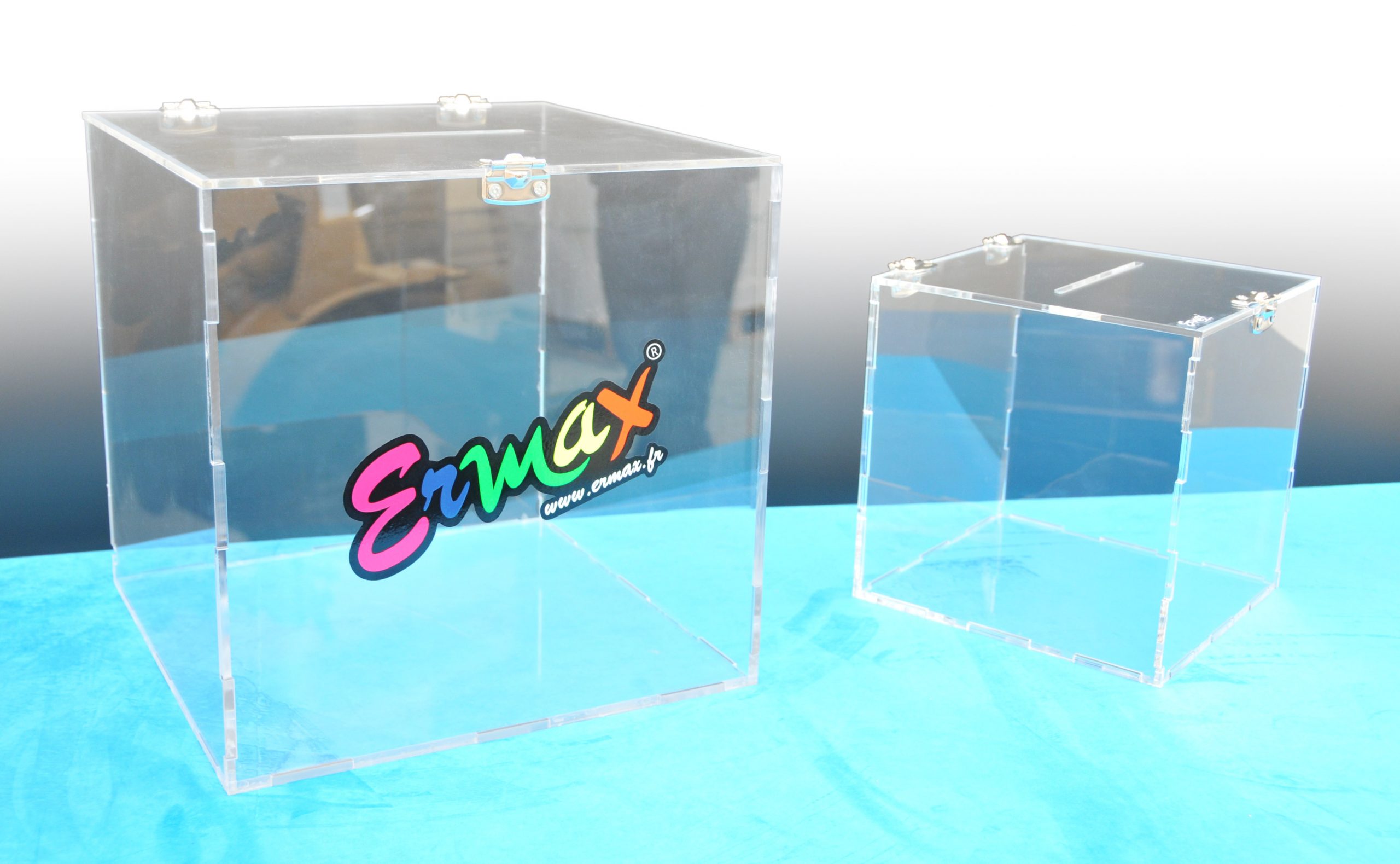 Boites plexiglass transparent sur mesure - Ermax-design